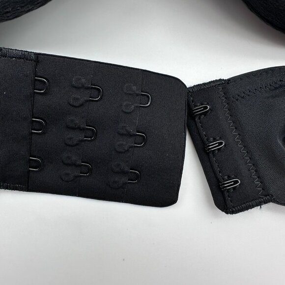 SKIMS Women's Smoothing Intimates Full Coverage Lightly Lined Bra, Onyx Color - Picture 7 of 16